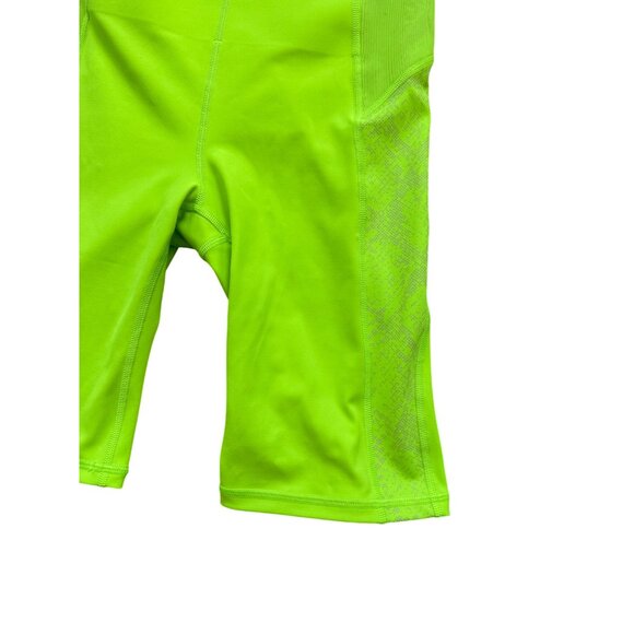 ATHLETA Women's Stay Fly 9" Neon Lime Yellow Shorts Size XS - Picture 5 of 7